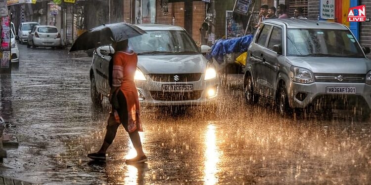 Delhi Weather : राहत और आफत के बीच दो जुलाई तक बारिश का ऑरेंज अलर्ट, दिल्ली में गिरेगा पारा