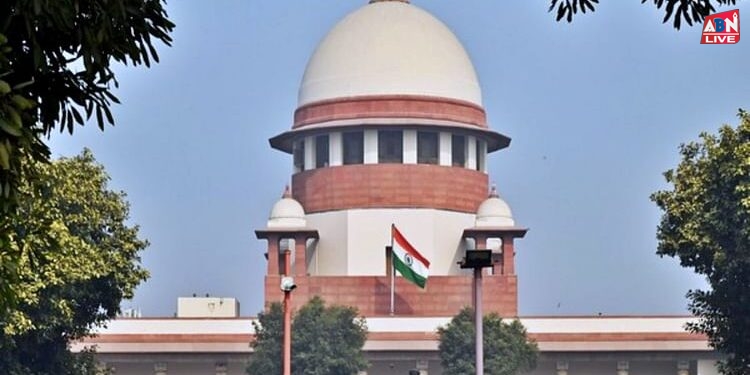 SC: '0.001% भी लापरवाही हुई है तो...', नीट परीक्षा में कथित गड़बड़ियों पर सुप्रीम कोर्ट का NTA-केंद्र को नोटिस