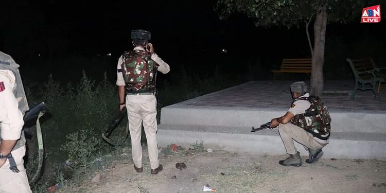 Terror Attack Kathua : घर में घुसे आतंकी, परिवार को बंधक बनाने की कोशिश, मुठभेड़ में एक दहशतगर्द ढेर