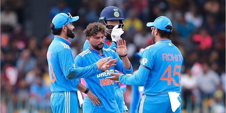 IND vs SL Live Score: भारत की पारी शुरू, रोहित और गिल क्रीज पर मौजूद; श्रीलंका ने दिया 231 रनों का लक्ष्य