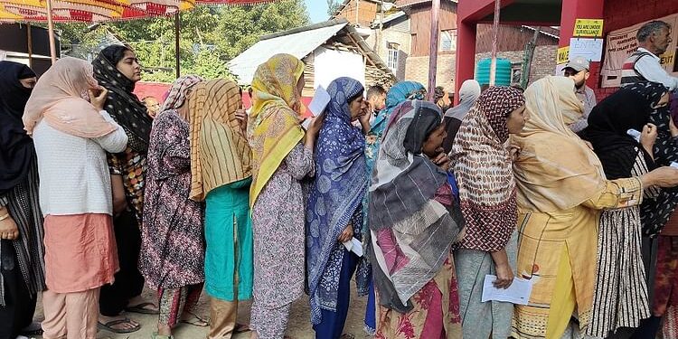 J&K Polls : दूसरे चरण में 26 सीटों पर मतदान आज, 239 उम्मीदवारों के भाग्य का होगा फैसला; 25.78 लाख हैं वोटर