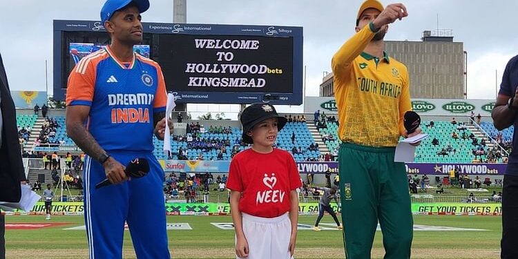 IND vs SA Live Score:  भारत का स्कोर 50 के पार पहुंचा, अभिषेक आउट हुए, संजू-सूर्यकुमार क्रीज पर मौजूद