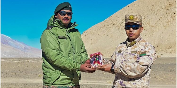 LAC: लद्दाख के डेमचोक सेक्टर में फिर शुरू हुई भारत-चीन की सेनाओं की गश्त, जानें देपसांग में क्या हाल