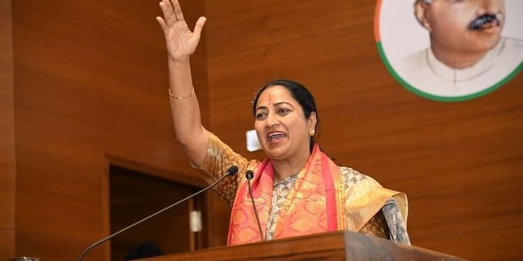 दिल्ली वासियों के लिए बहुत बड़ी खबर: अनधिकृत कॉलोनियों को मिलेगा मालिकाना हक, सर्किल रेट में जल्द होगा बदलाव
