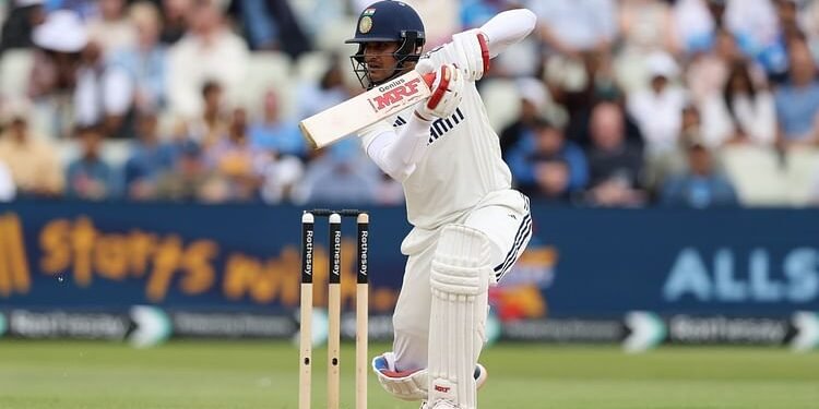 Ind vs Eng Live Score: 38 पर भारत को दूसरा झटका, क्रिस वोक्स ने केएल राहुल को बोल्ड किया; गिल क्रीज पर आए