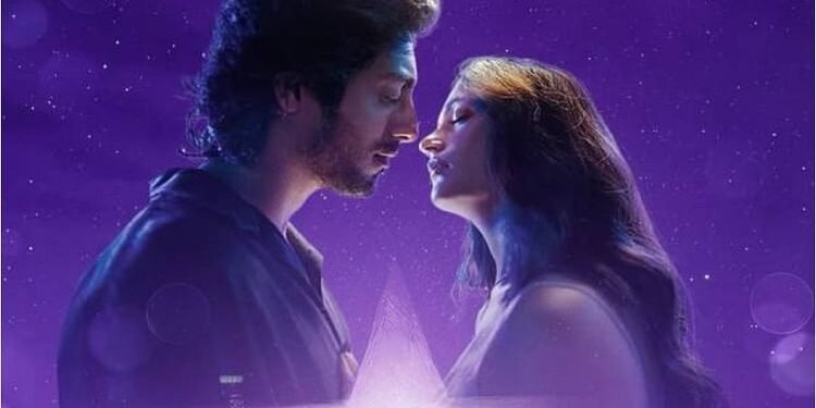Saiyaara Day 1 Box Office: दर्शकों पर चल पड़ा अहान पांडे-अनीत का जादू, डबल डिजिट में खुला 'सैयारा' का खाता