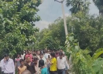 Bihar News : नीतीश कुमार सरकार के कद्दावर मंत्री श्रवण कुमार पर हमला, दौड़कर भागते हुए बचाई जान; वजह भी जानें