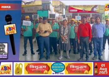 स्वतंत्रता दिवस पर रेलवे में चला स्वच्छता अभियान, स्टेशनों पर दिलाई गई स्वच्छता शपथ