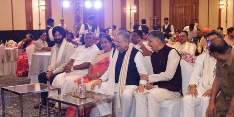 Delhi : आज अखिल भारतीय स्पीकर्स सम्मेलन का उद्घाटन करेंगे गृहमंत्री शाह, सीएम रेखा ने किया अतिथियों का स्वागत