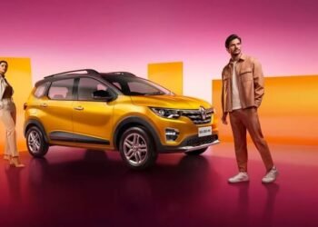 E20 Petrol: रेनो ट्राइबर 2022 ई20-ईंधन के अनुकूल नहीं, वाहन मालिक के सामने दुविधा- किसकी बात पर यकीन करें!