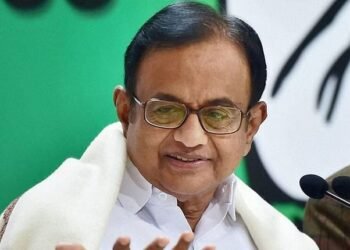 EC Vs Congress: चिदंबरम बोले- चुनाव आयोग कर रहा अधिकारों का दुरुपयोग, इसका राजनीतिक और कानूनी विरोध जरूरी