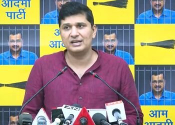 ED Raid: आप नेता सौरभ भारद्वाज के 13 ठिकानों पर छापा, अस्पताल निर्माण घोटाले में कार्रवाई