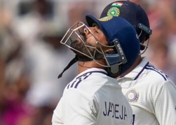 IND vs ENG: जडेजा छठे स्थान पर विदेशी सीरीज में सर्वाधिक रन बनाने वाले तीसरे, गारफील्ड-वसीम के क्लब में शामिल