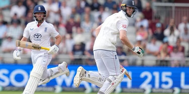 Ind vs Eng Live Score: 92 पर इंग्लैंड को पहला झटका, आकाश दीप ने बेन डकेट को पवेलियन भेजा; क्राउली क्रीज पर