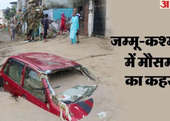 Jammu Rain: श्रीनगर में बाढ़ जैसी स्थिति... बिजली-पानी, आवागमन और इंटरनेट पर आफत, आज और कल भारी बारिश के आसार