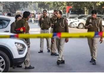 Odisha: जिंदा जलाई गई नाबालिग की मौत के मामले में आया नया मोड़, पुलिस का दावा-घटना में कोई दूसरा व्यक्ति शामिल नहीं