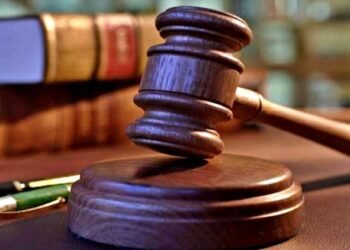 PAK: पूर्व राज्यपाल-पूर्व मंत्रियों समेत 25 लोगों को 10 साल जेल, इमरान खान की गिरफ्तारी के बाद हुए थे दंगे