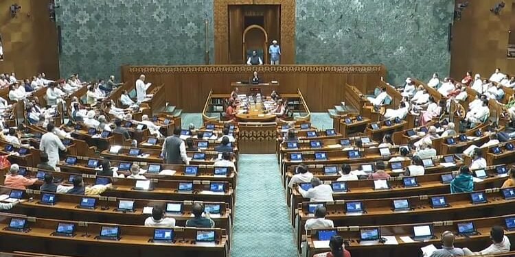 Parliament: छोटे अपराधों को सजा से बाहर करने वाला विधेयक लोकसभा में होगा पेश, 350 से अधिक संशोधनों का प्रस्ताव