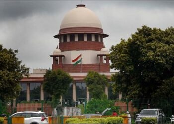 SC: राज्यपाल-सरकार रिश्ते पर 'सुप्रीम' नजर; अदालत ने पूछा- संविधान निर्माताओं का सपना, हकीकत से कितना दूर?