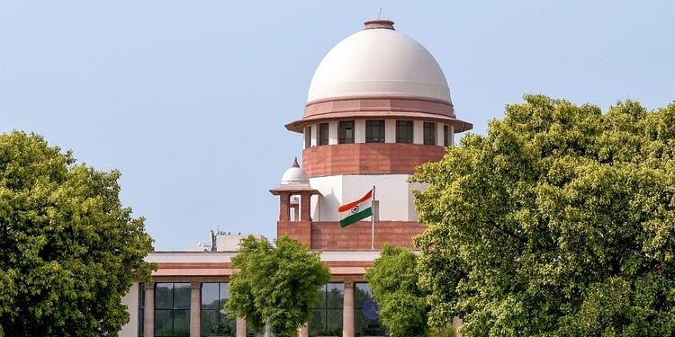 SC: राष्ट्रपति और राज्यपालों के लिए समय सीमा तय करने पर केंद्र की चेतावनी- इससे सांविधानिक अराजकता पैदा होगी