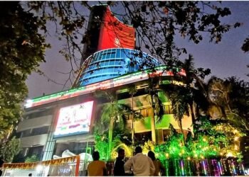 Share Market Opening Bell: घरेलू शेयर बाजार में तेजी; सेंसेक्स 150 अंक उछला, निफ्टी 24600 के पार