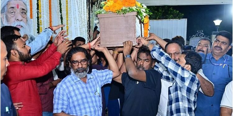 Shibu Soren: 'सबसे कठिन दौर से गुजर रहा हूं, झारखंड की आत्मा का स्तंभ चला गया', शिबू सोरेन के निधन पर CM हेमंत