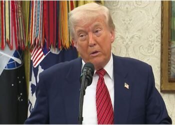 US Tariff: अमेरिका ने भारत पर टैरिफ बढ़ाकर 50 फीसदी किया, राष्ट्रपति ट्रंप ने कार्यकारी आदेश पर किए हस्ताक्षर