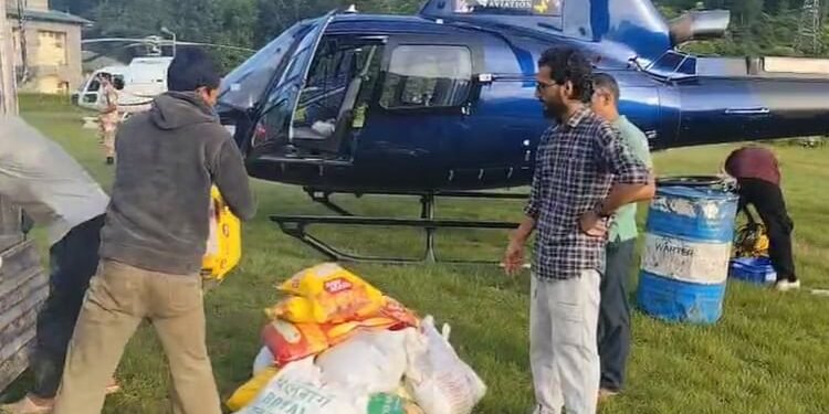 Uttarkashi Cloudburst Live: राहत व बचाव कार्यों ने पकड़ी रफ्तार, हर्षिल के लिए चार हेलिकॉप्टरों ने भरी उड़ान