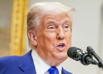 ट्रंप की टैरिफ नीति: डिजिटल टैक्स लगाने वालों पर गिरेगी गाज; मनोवैज्ञानिकों ने जताया दिमागी बीमारी का अंदेशा