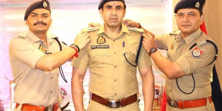 यूपी: 'होली एक जुमा 52' जैसे चर्चित बयान देने वाले अनुज चौधरी बने एडिशनल एसपी, अन्य 20 का भी हुआ प्रमोशन