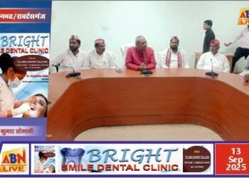 मत्स्य मंत्री डॉ. संजय कुमार निषाद ने चुर्क सर्किट हाउस में पत्रकारों से की वार्ता