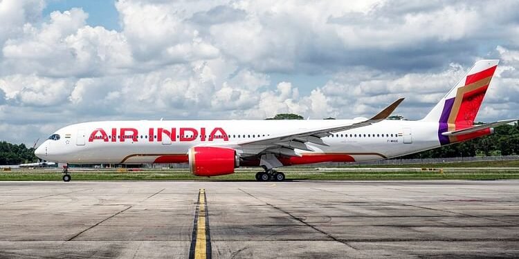 Delhi airport : दिल्ली हवाई अड्डे पर एयर इंडिया के सिंगापुर जाने वाले विमान से उतारे गए यात्री, यह रही वजह