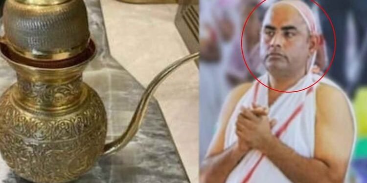 Delhi: लाल किला परिसर से चोरी हुआ एक करोड़ का कलश बरामद, यूपी के हापुड़ से आरोपी दबोचा