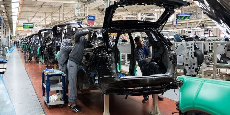 GST 2.0: जीएसटी सुधार से ऑटो सेक्टर और इससे जुड़ी इंडस्ट्री को बड़ा फायदा, जानें कैसे