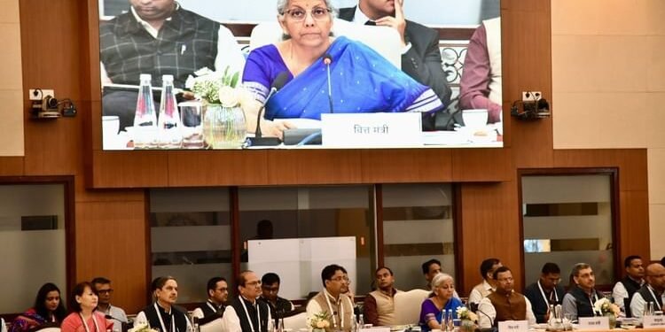 GST Council Meet: जीएसटी परिषद की 56वीं बैठक जारी, कर ढांचे में सुधार के लिए प्रस्तावित बदलावों पर हो रहा मंथन