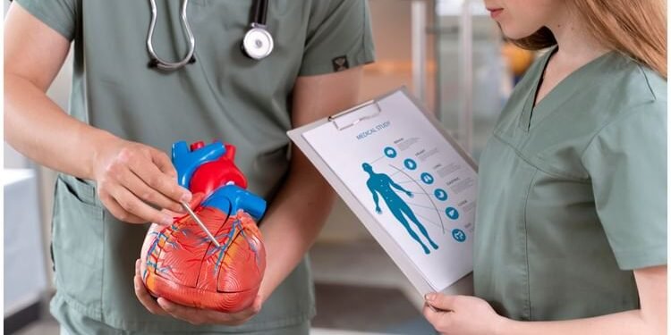 Heart Problems: ये एक आदत 30 से कम आयु वालों में हार्ट फेलियर का बढ़ा रही है खतरा, हृदय रोग विशेषज्ञ ने किया सावधान