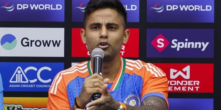 ICC Hearing: पीसीबी की शिकायत पर आईसीसी ने की सुनवाई, सूर्यकुमार को मिली राजनीतिक बयानबाजी से बचने की सलाह