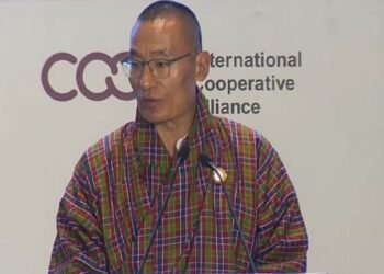 India-Bhutan Relations: आज भारत आएंगे भूटान के प्रधानमंत्री शेरिंग तोबगे, पत्नी के साथ जाएंगे गया और अयोध्या