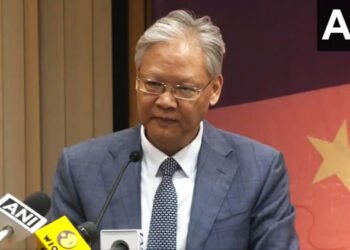 India China Ties: 'सीमा पर शांति के लिए मिलकर काम करें भारत-चीन', PM मोदी-जिनपिंग मुलाकात पर बोले चीनी दूत