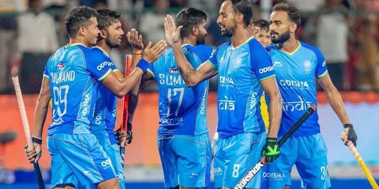 India vs China Hockey Live: भारत और चीन के बीच सुपर-4 का मुकाबला शुरू, मेजबानों की नजर फाइनल के टिकट पर