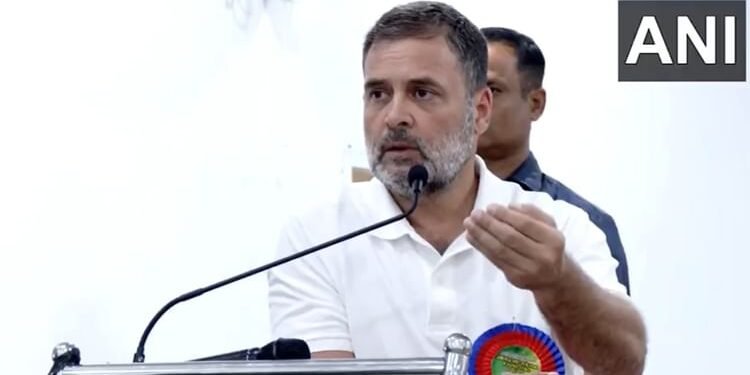 Kerala: 'सत्ता मिलते ही बन जाते हैं अहंकारी, ऐसे कई बड़े नेता...', वायनाड में बोले कांग्रेस नेता राहुल गांधी