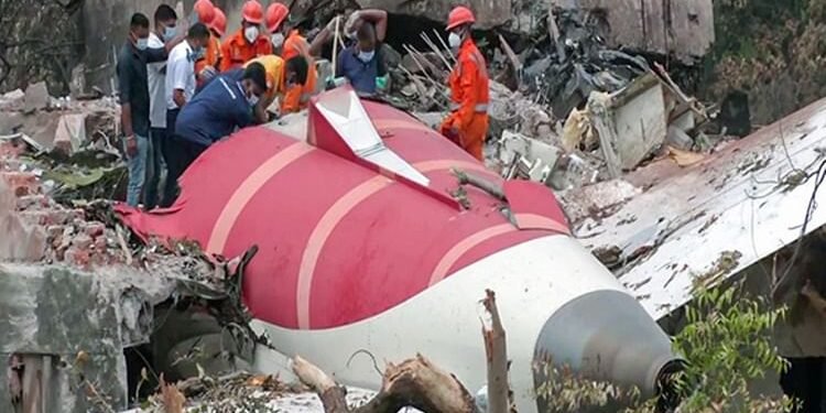 AAIB: एयरलाइन पायलट एसोसिएशन ऑफ इंडिया को मिला आमंत्रण, AI 171 क्रैश जांच में पायलट्स की भूमिका की होगी जांच