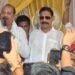 Bihar: चुनाव प्रचार के दौरान धड़ाम से गिरे अनंत सिंह, कहा- मंच टूट गया तो क्या? जनता का प्यार मेरे साथ है