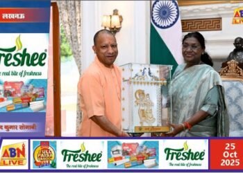 राष्ट्रपति द्रौपदी मुर्मू से उत्तर प्रदेश के मुख्यमंत्री योगी आदित्यनाथ ने की शिष्टाचार भेंट