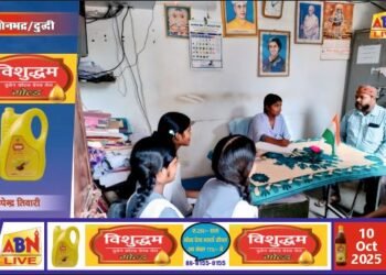 आदर्श इंटर कॉलेज महुली में “एक दिन की प्रधानाचार्या” बनी निधिमणि — आत्मविश्वास और नेतृत्व का अद्भुत संगम