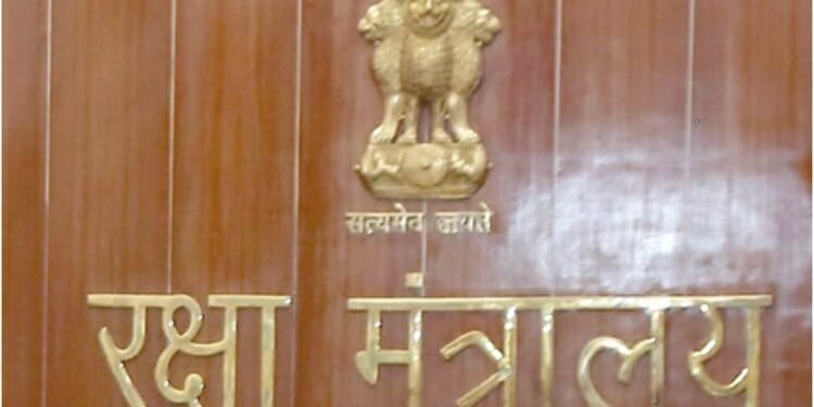 Defence: रक्षा मंत्रालय ने 79 हजार करोड़ के सौदे को दी मंजूरी, इन आधुनिक हथियारों से थर-थर कांपेंगे दुश्मन देश