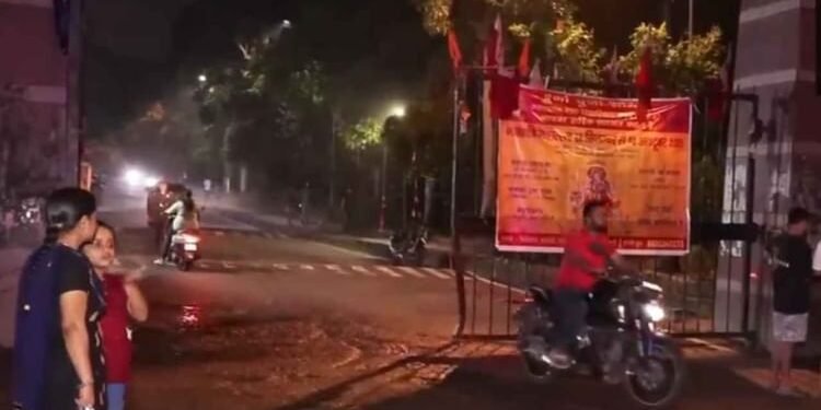 JNU में बवाल: ABVP का वामपंथी संगठनों पर आरोप, दुर्गा पूजा विसर्जन शोभायात्रा के दौरान की पत्थरबाजी