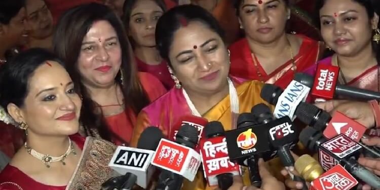 Karwa Chauth 2025: सीएम रेखा गुप्ता ने महिलाओं को करवा चौथ की शुभकामनाएं, बोलीं- यह बहुत पवित्र अवसर