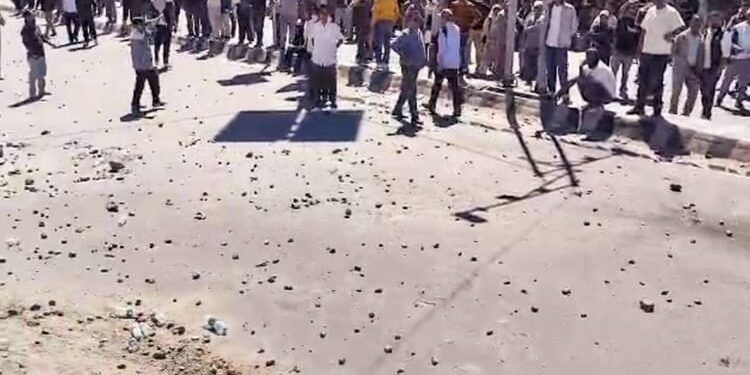 Leh Violence: लेह हिंसा में गिरफ्तार 11 और प्रदर्शनकारियों को जमानत, आज छोड़े जाने की उम्मीद