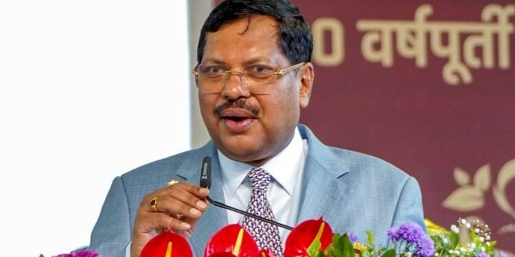 RSS Function: आरएसएस के विजयादशमी उत्सव में शामिल नहीं होंगी CJI गवई की मां, जानें क्यों लिया ये बड़ा फैसला